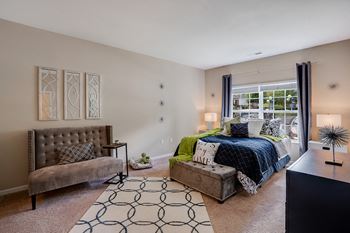 Bedroom with Nine Foot Ceilings
